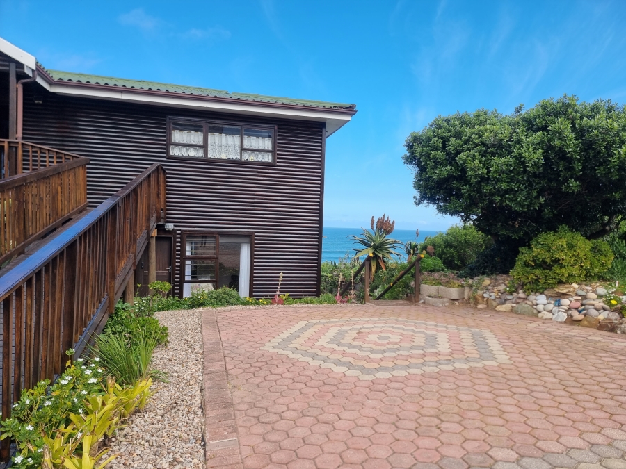 4 Bedroom Property for Sale in Dana Bay Western Cape
